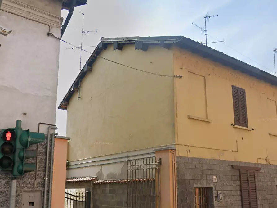 Immagine 2 di Appartamento in vendita  a Calvignasco