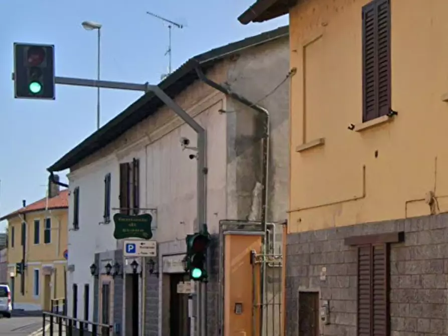 Immagine 3 di Appartamento in vendita  a Calvignasco