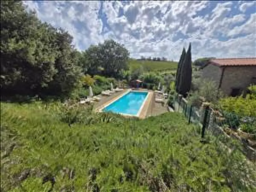 Immagine 39 di Appartamento in vendita  a Castelnuovo Berardenga