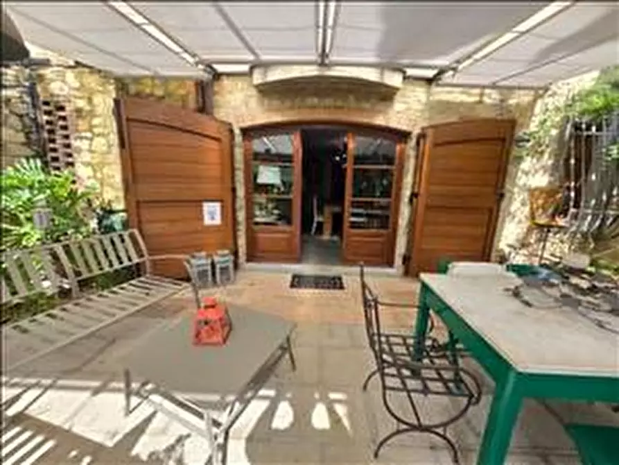 Immagine 11 di Appartamento in vendita  a Castelnuovo Berardenga