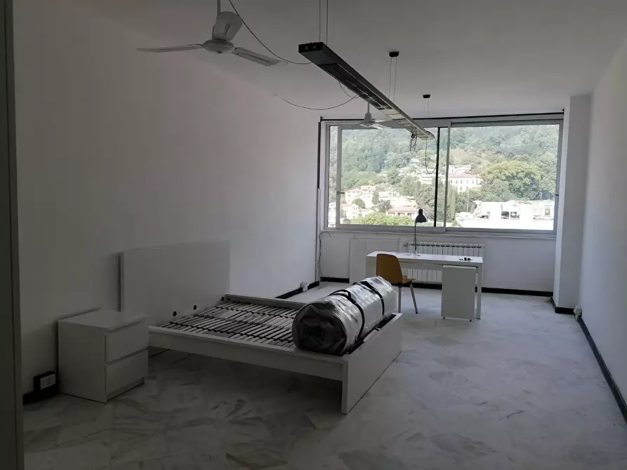 Immagine 7 di Appartamento in affitto  a Carrara