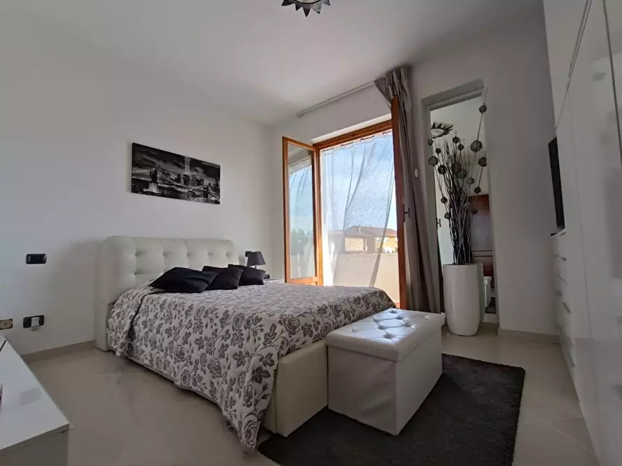 Immagine 16 di Villa in vendita  a Montignoso