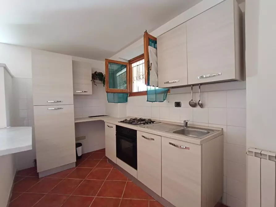 Immagine 51 di Villa in vendita  a Montignoso