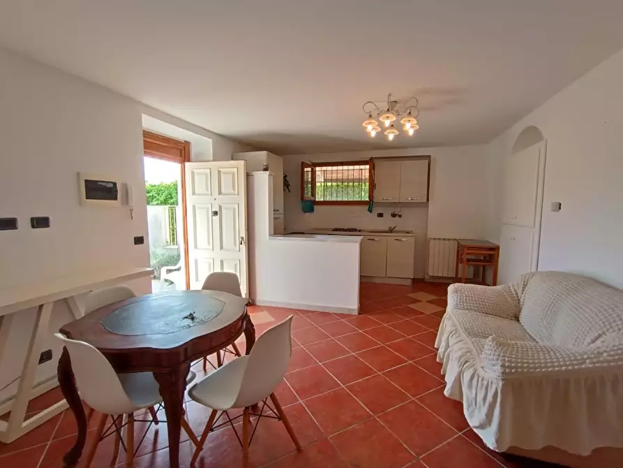 Immagine 22 di Villa in vendita  a Montignoso