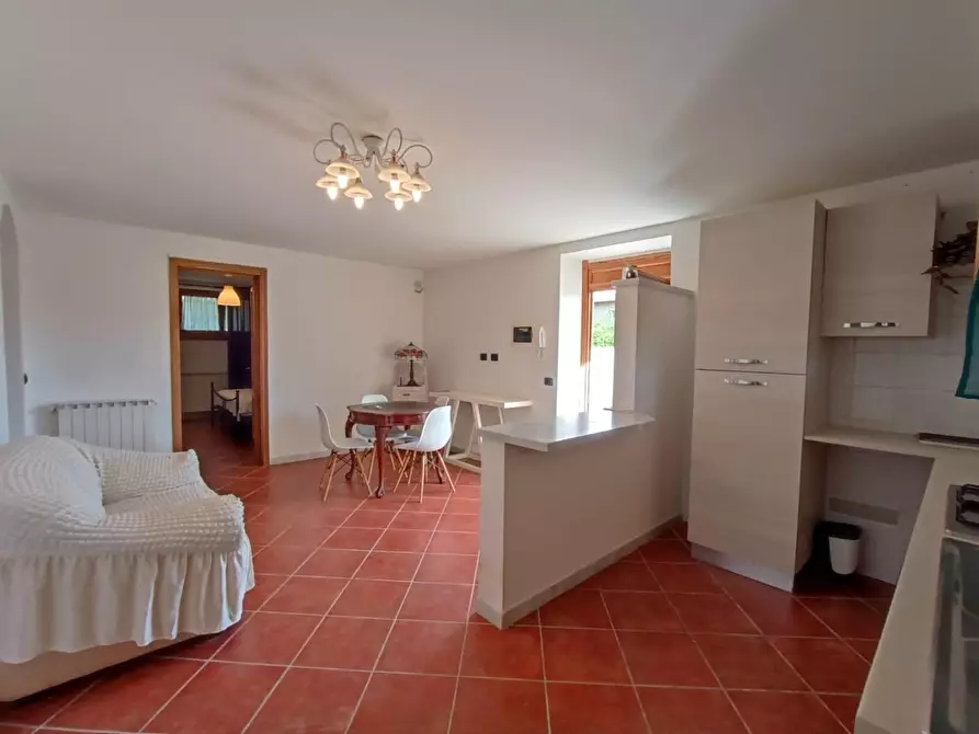 Immagine 24 di Villa in vendita  a Montignoso