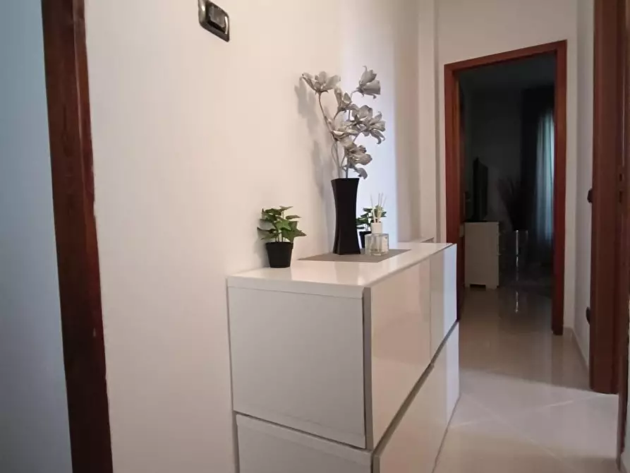 Immagine 55 di Villa in vendita  a Montignoso