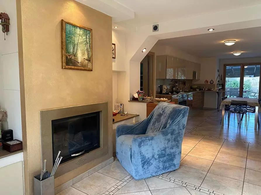 Immagine 3 di Casa indipendente in vendita  a Vinci