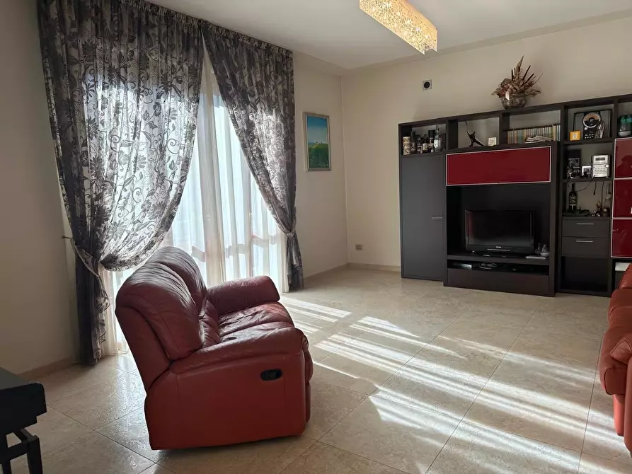 Immagine 8 di Villa in vendita  a Vinci