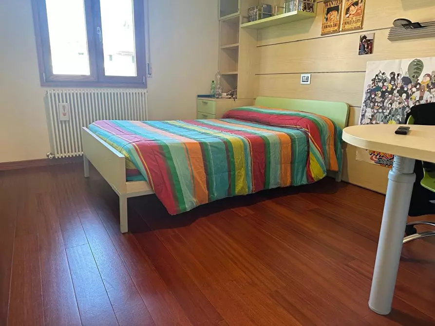 Immagine 28 di Villa in vendita  a Vinci