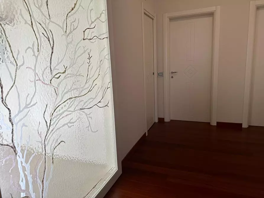 Immagine 33 di Villa in vendita  a Vinci