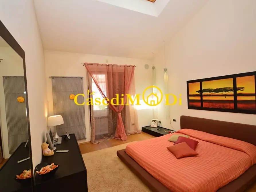 Immagine 15 di Casa semindipendente in vendita  a Collesalvetti