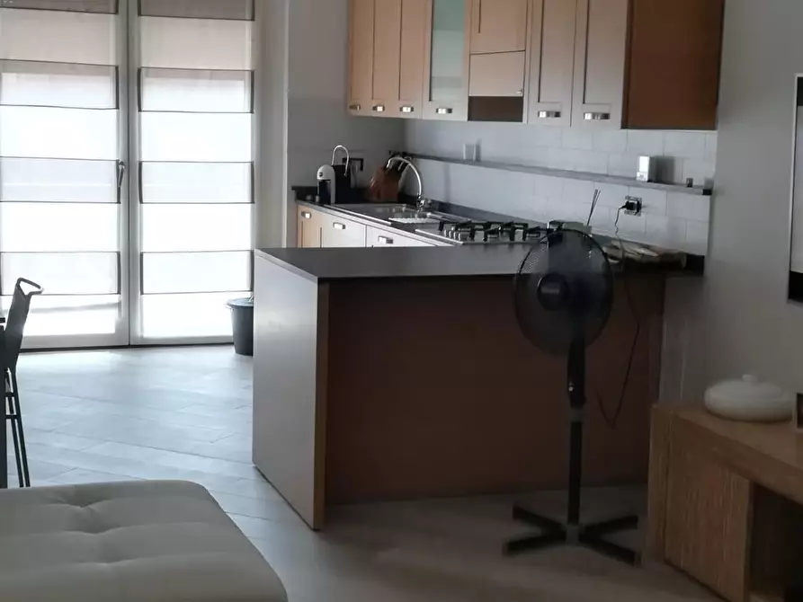 Immagine 4 di Appartamento in vendita  a Carrara