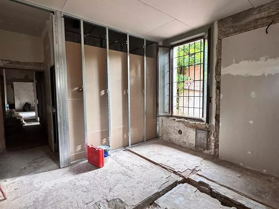 Immagine 3 di Appartamento in vendita  a Siena