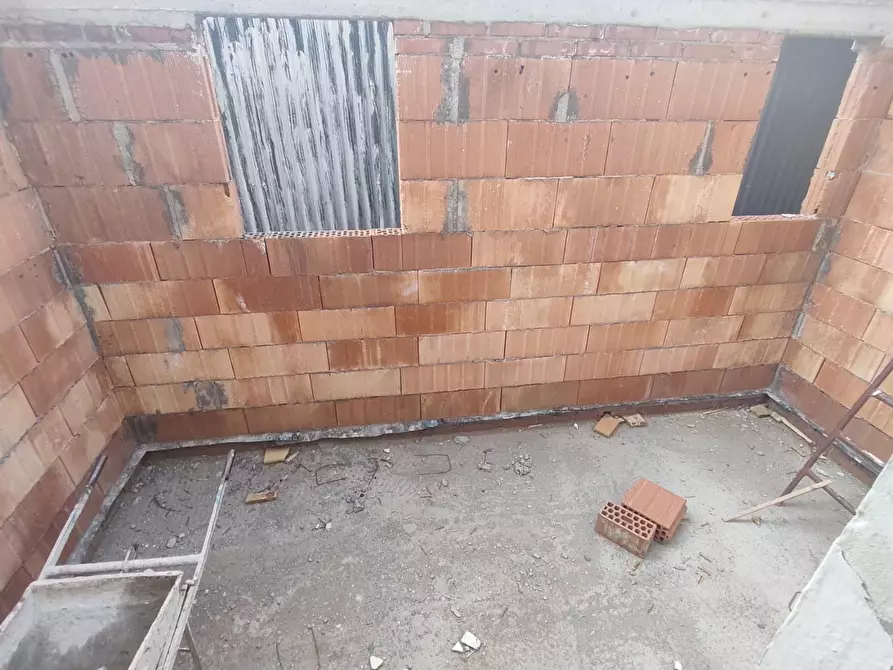 Immagine 10 di Villa in vendita  a Lucca