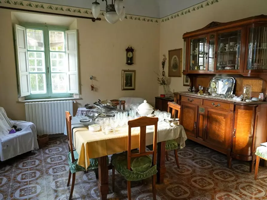 Immagine 7 di Villa in vendita  a Vicopisano