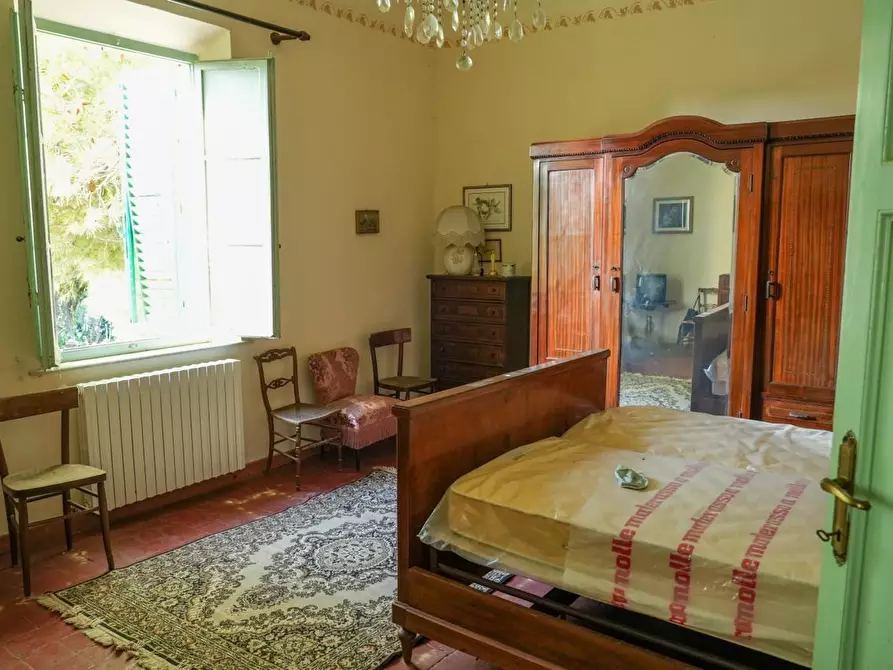 Immagine 12 di Villa in vendita  a Vicopisano