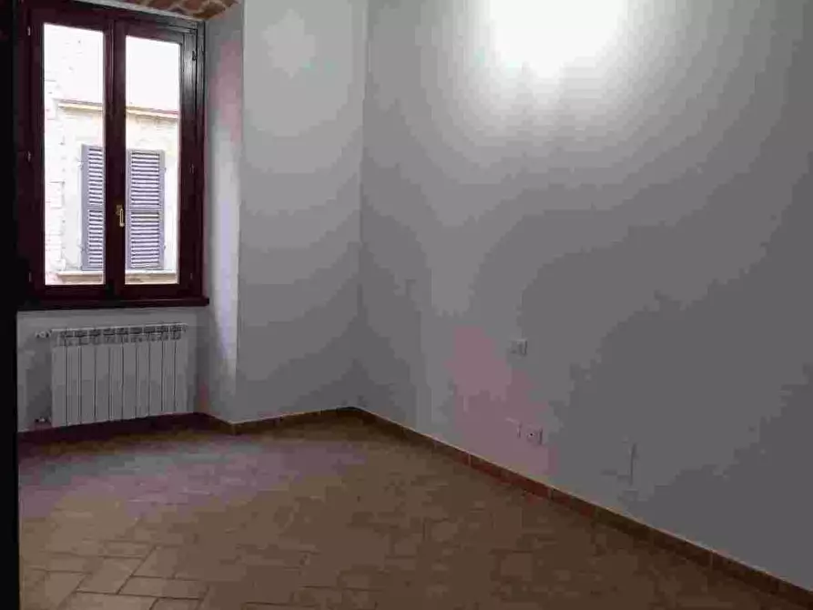 Immagine 21 di Appartamento in vendita  a Poggibonsi