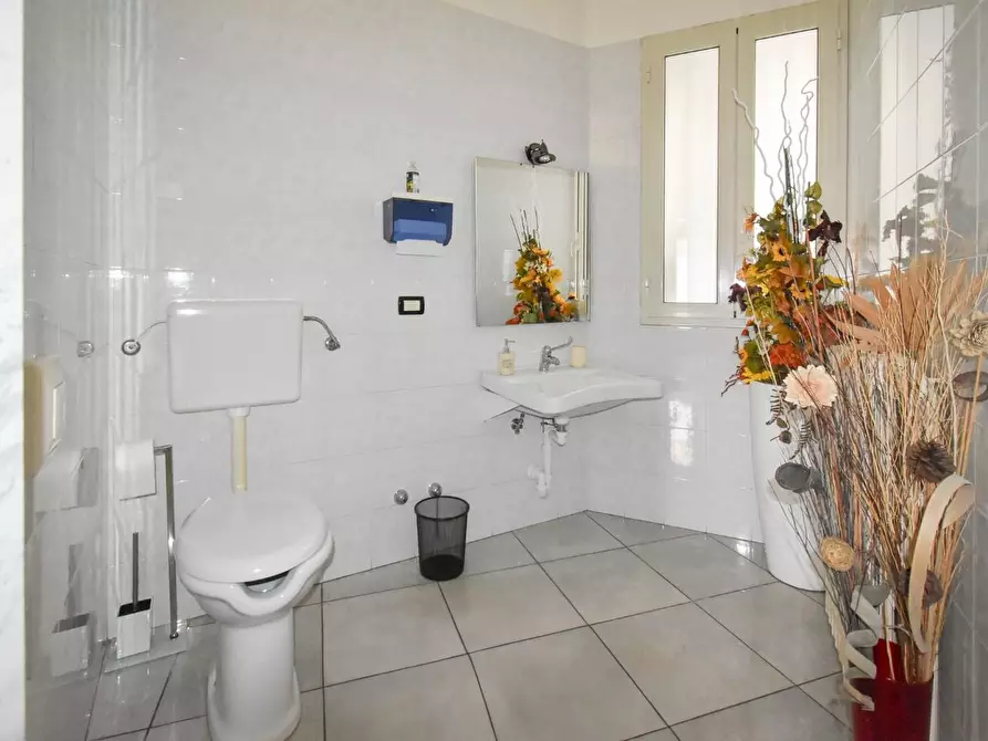 Immagine 8 di Casa indipendente in vendita  a Lecce