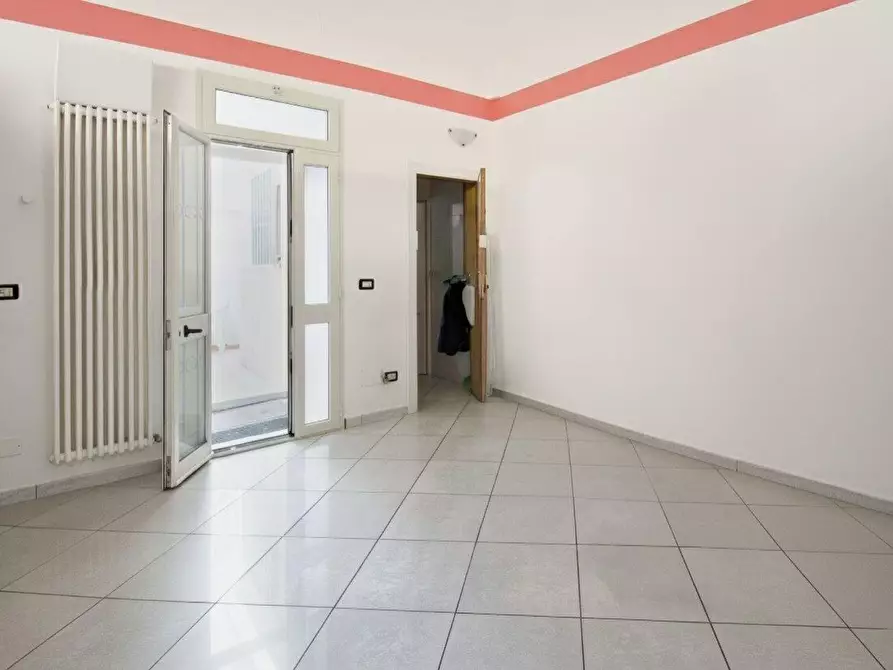 Immagine 4 di Casa indipendente in vendita  a Lecce