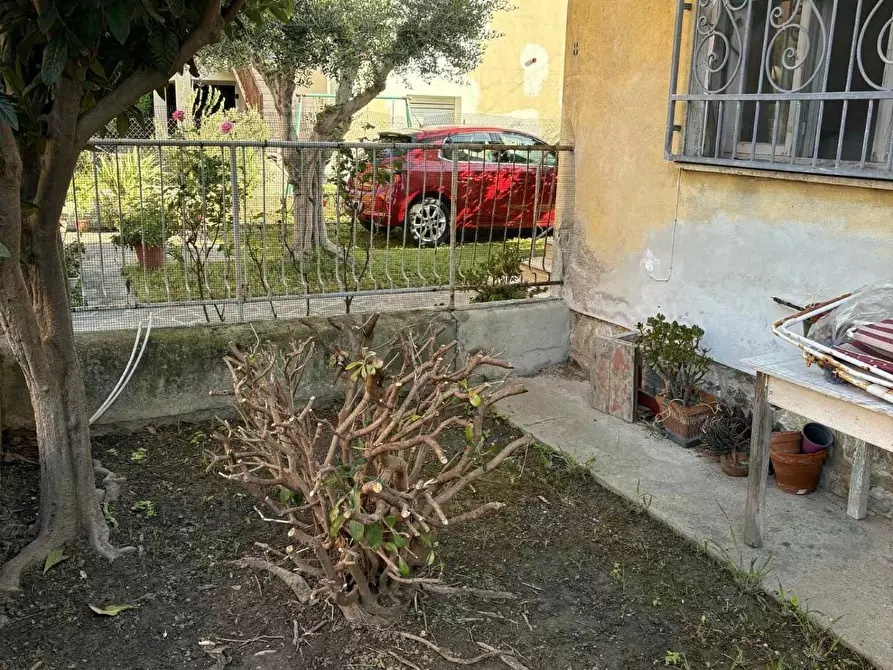 Immagine 19 di Casa bifamiliare in vendita  a Pisa