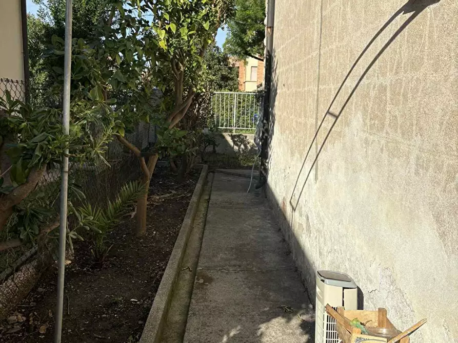 Immagine 21 di Casa bifamiliare in vendita  a Pisa