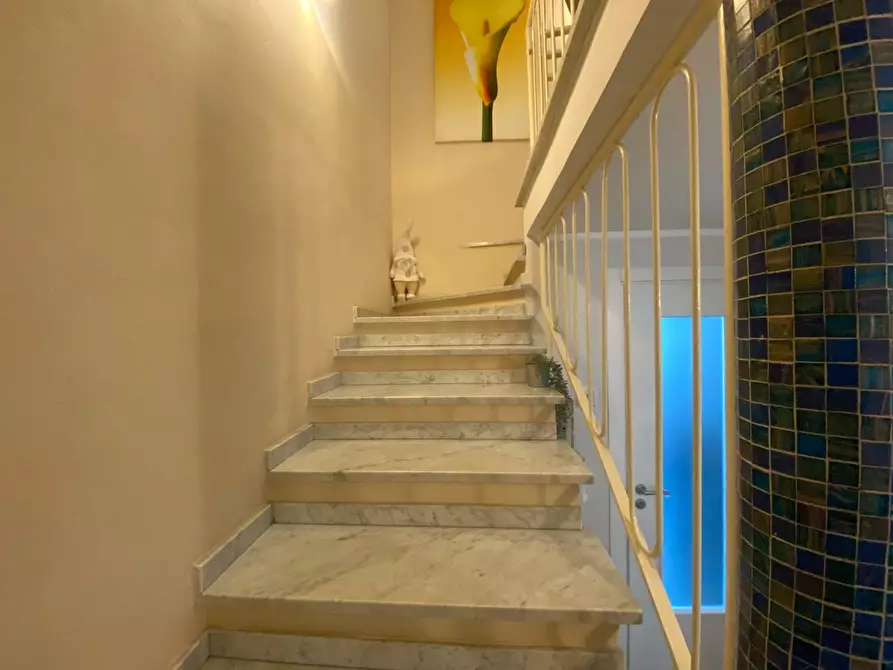 Immagine 10 di Terratetto in vendita  a Santa Maria A Monte