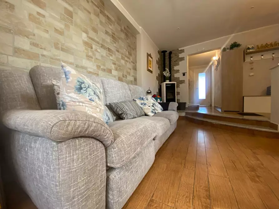 Immagine 3 di Terratetto in vendita  a Santa Maria A Monte