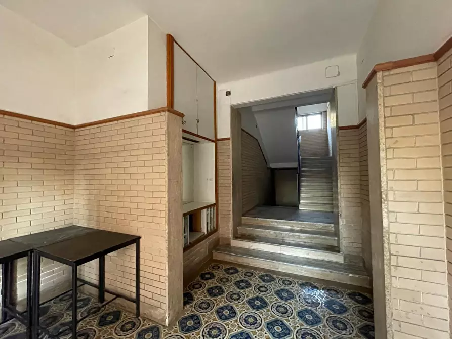 Immagine 2 di Appartamento in vendita  a Taranto