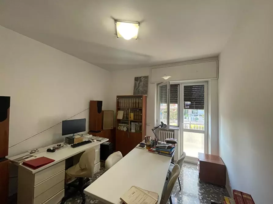 Immagine 10 di Appartamento in vendita  a Taranto