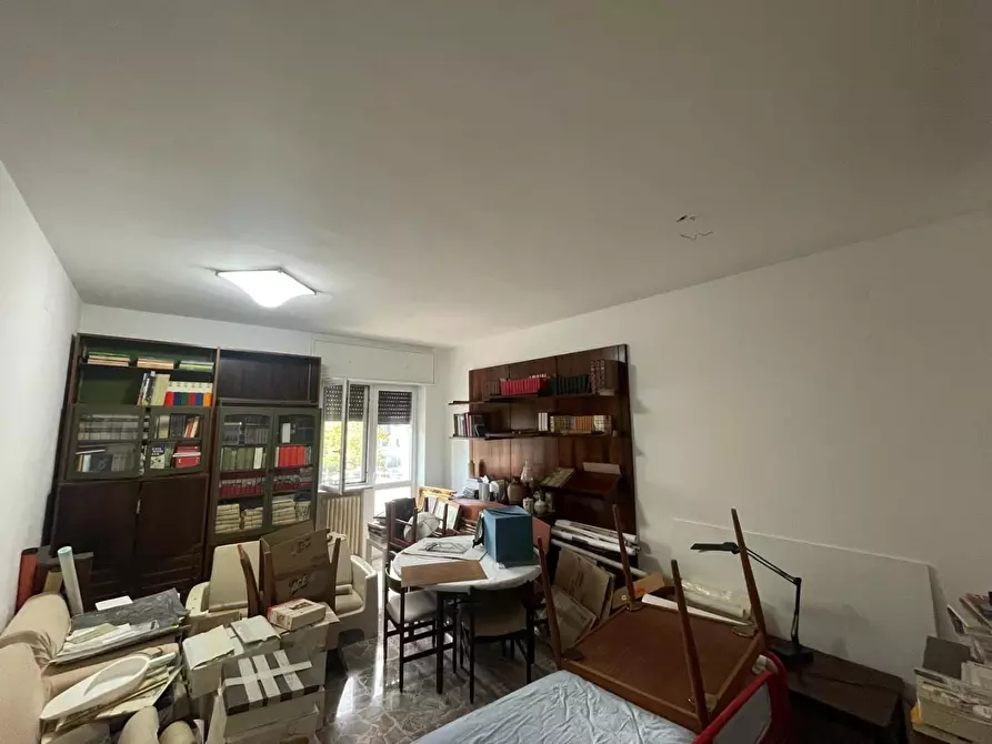 Immagine 6 di Appartamento in vendita  a Taranto