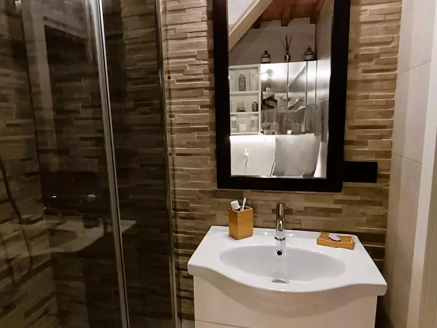 Immagine 13 di Appartamento in vendita  a Empoli