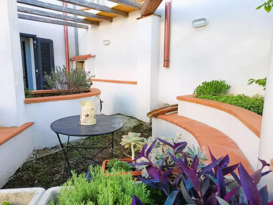 Immagine 14 di Appartamento in vendita  a Empoli