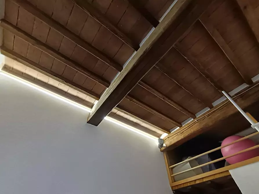 Immagine 24 di Appartamento in vendita  a Empoli