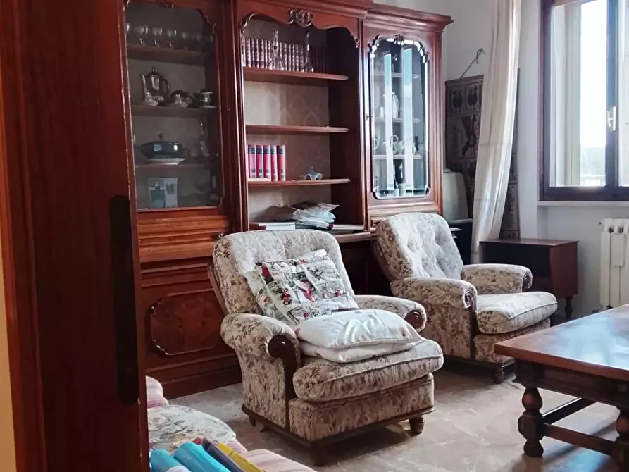 Immagine 2 di Appartamento in vendita  a Poggio A Caiano