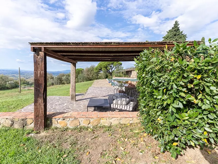 Immagine 88 di Casa colonica in vendita  a Capraia E Limite