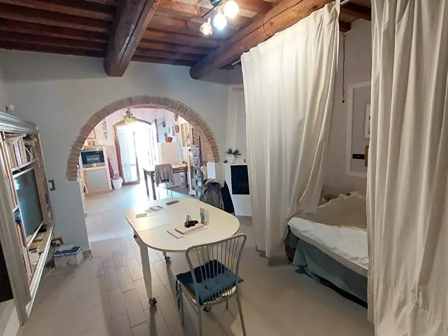 Immagine 12 di Appartamento in vendita  a Ponsacco