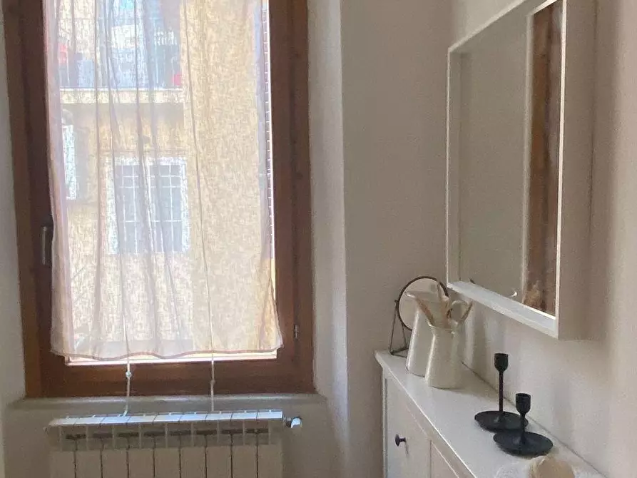 Immagine 3 di Appartamento in vendita  a Viareggio