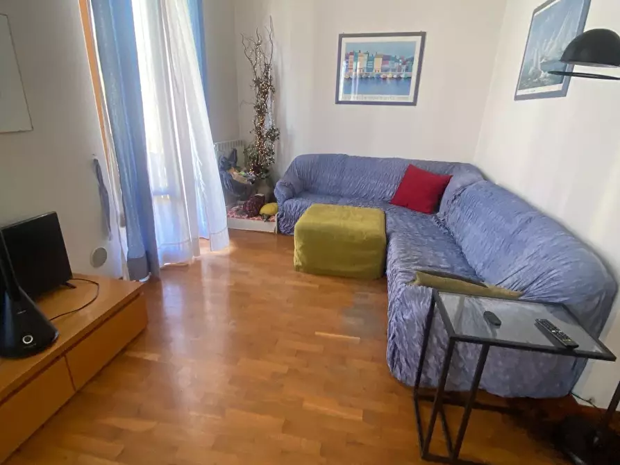 Immagine 2 di Appartamento in vendita  a Viareggio