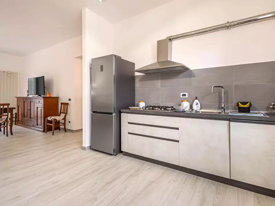 Immagine 10 di Casa semindipendente in vendita  a Cascina