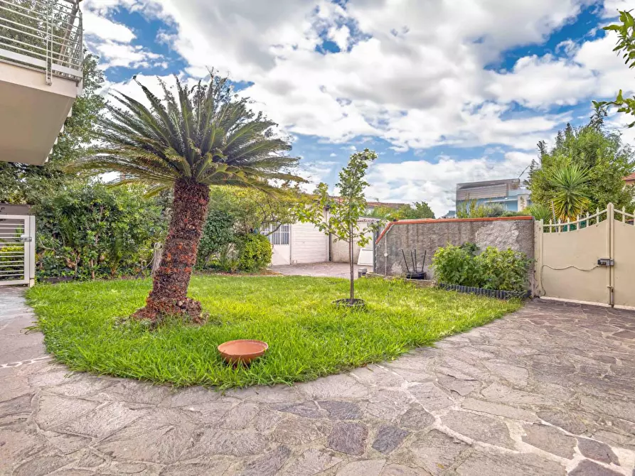 casa semindipendente in vendita a Cascina in zona San Frediano a Settimo