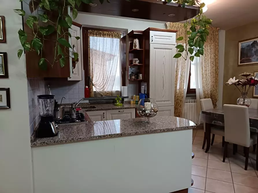 Immagine 5 di Appartamento in vendita  a Altopascio