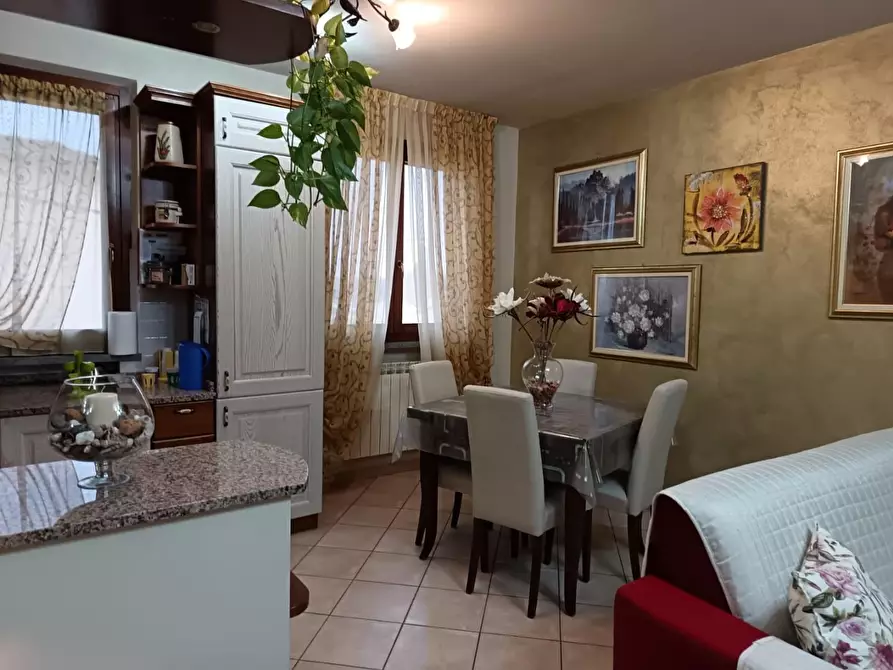 Immagine 3 di Appartamento in vendita  a Altopascio