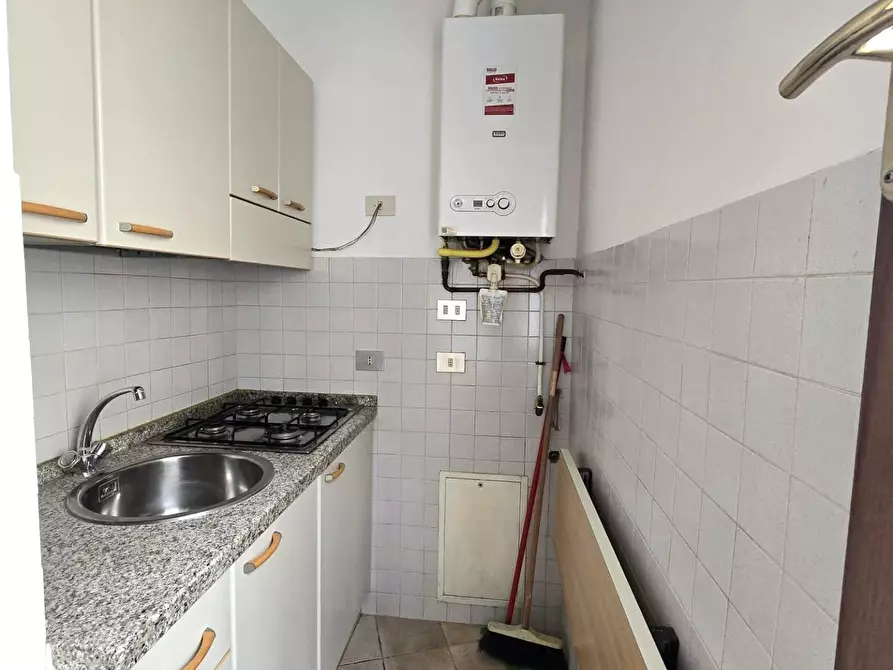 Immagine 4 di Appartamento in vendita  a San Gimignano