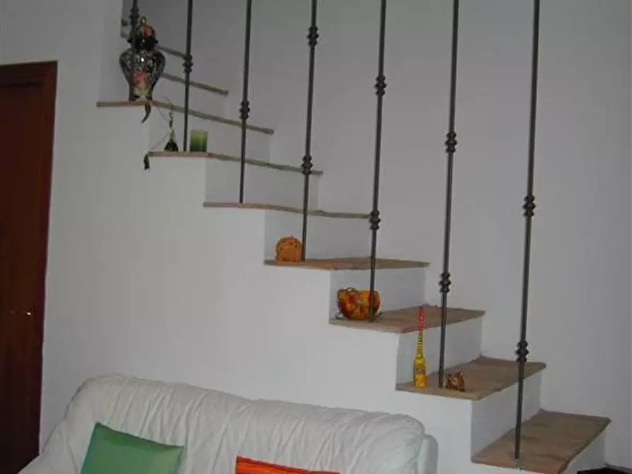 Immagine 12 di Villa in vendita  a Santa Fiora