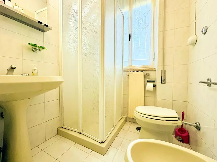 Immagine 22 di Appartamento in vendita  a Camaiore