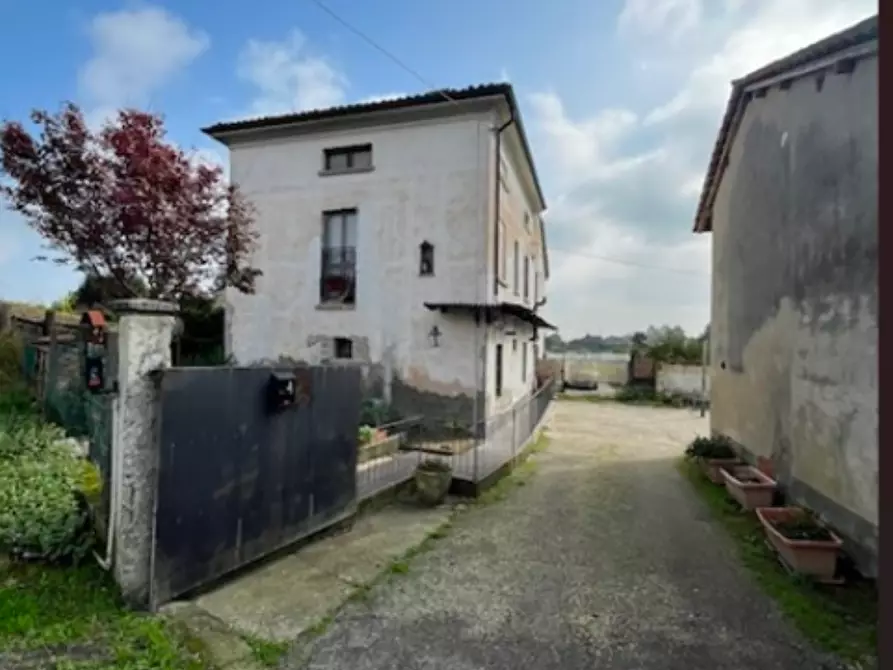 Immagine 1 di Appartamento in vendita  a Corana