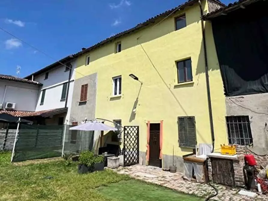 Immagine 1 di Appartamento in vendita  a Mezzanino