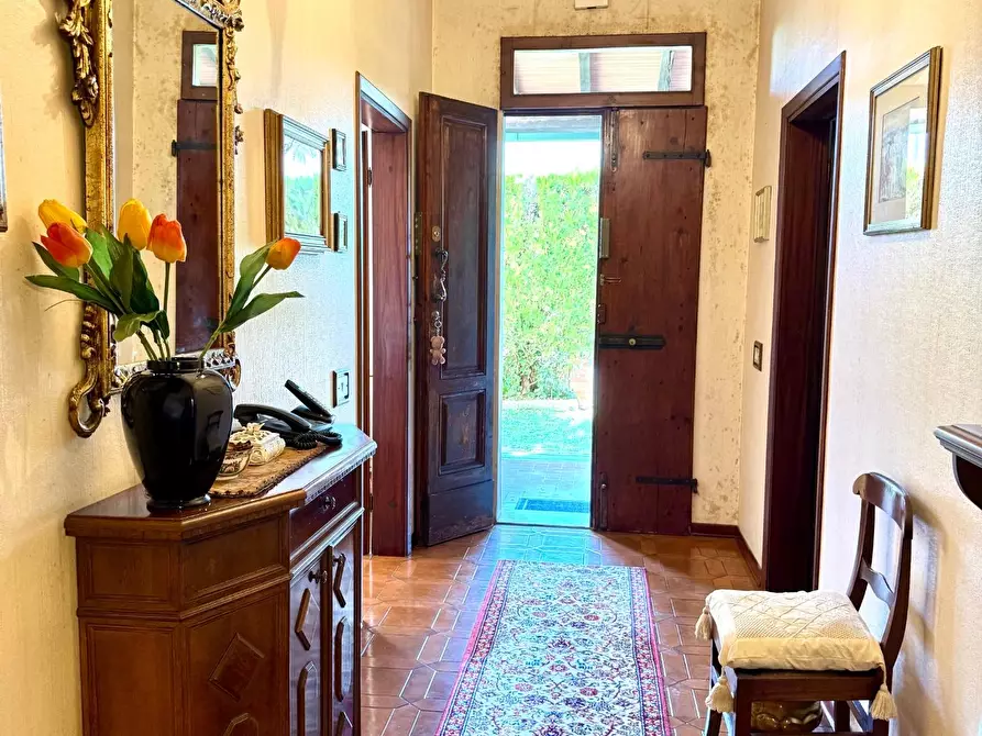 Immagine 28 di Villa in vendita  a Empoli