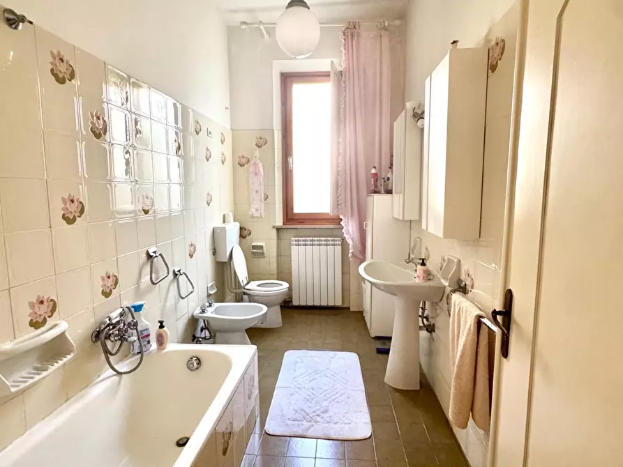 Immagine 22 di Villa in vendita  a Empoli