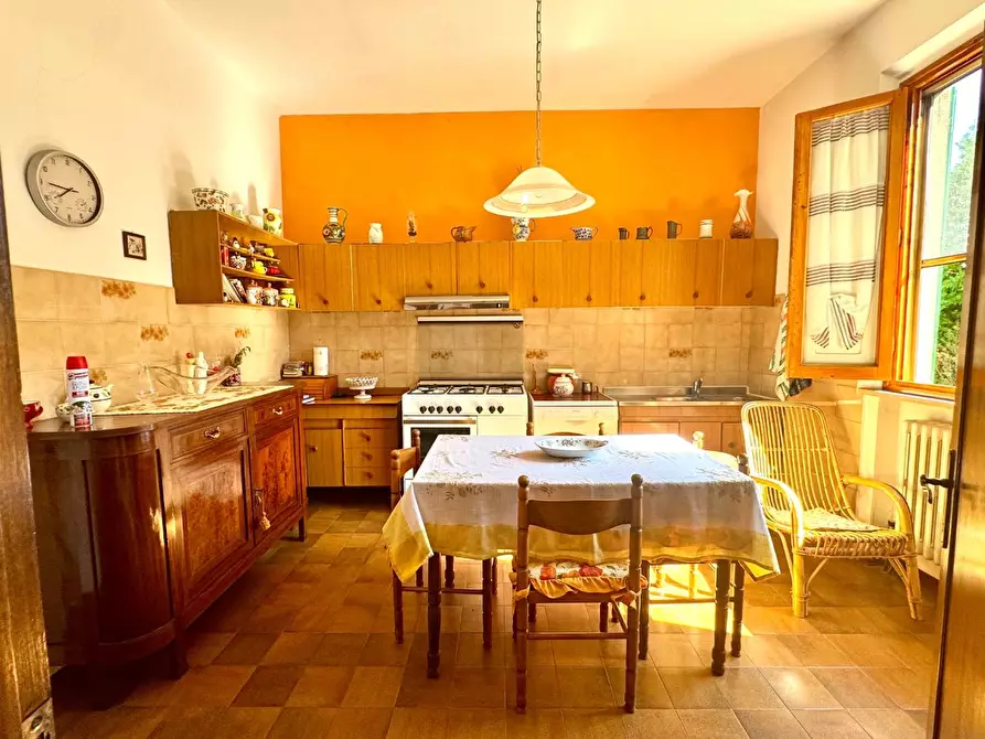 Immagine 7 di Villa in vendita  a Empoli